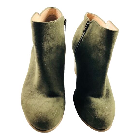 Old Navy Women's Olive Green Faux Suede Zip Ankle Booties Size 10 - Picture 4 of 7